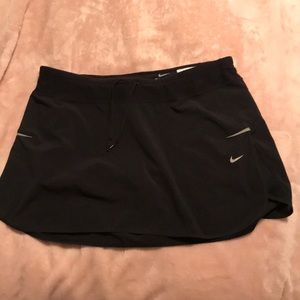 Nike Black Friday-fit running skirt